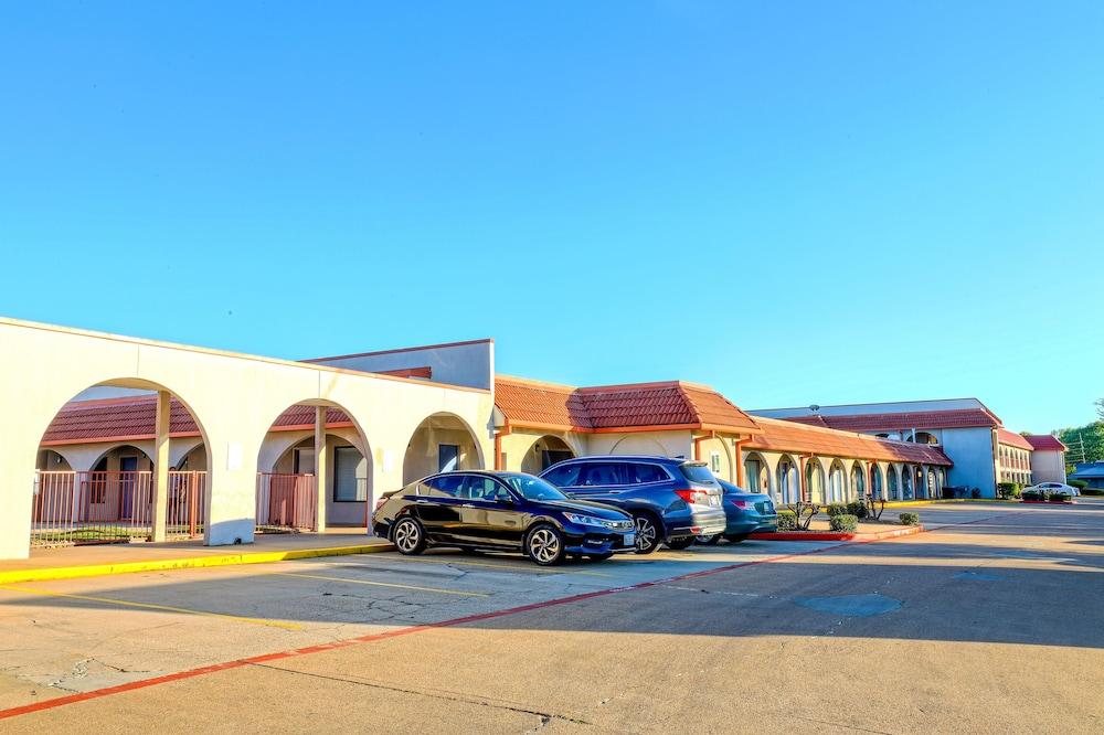 Motel 6-Longview, Tx - North Exteriör bild